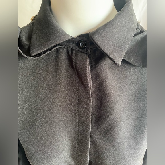 Black ruffle sleeve with zipper on the sides - Picture 7 of 10